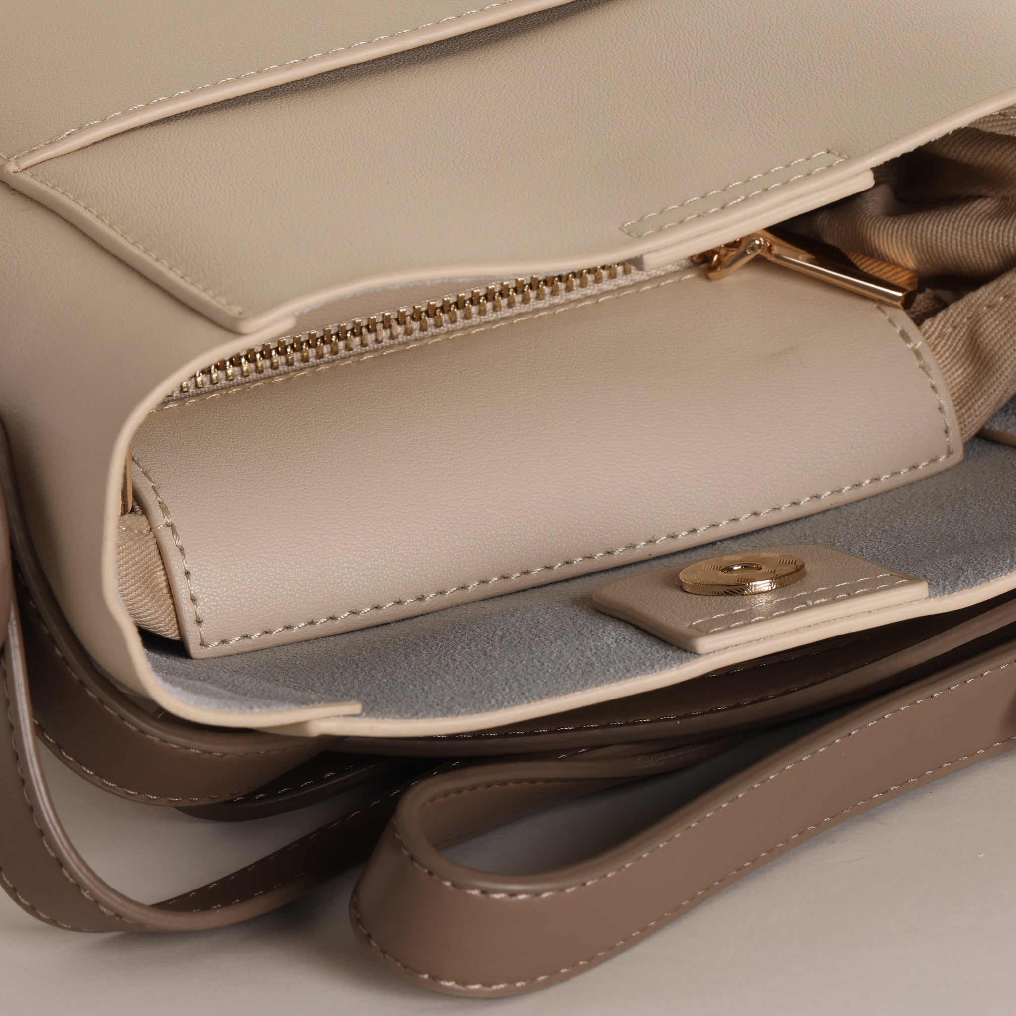 Eloise Cross -body Bag 18 - Crème