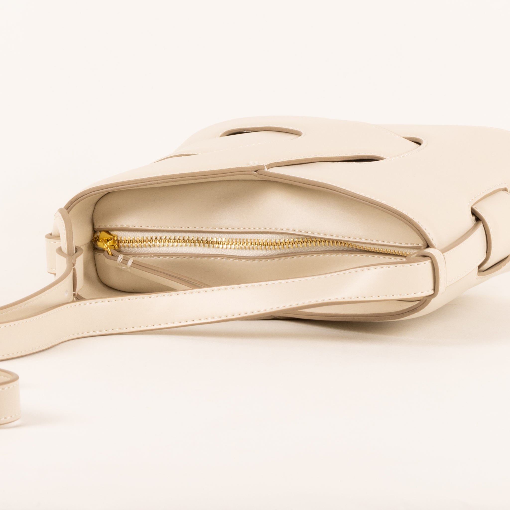 Sligo Umhängetasche 22 - Creme