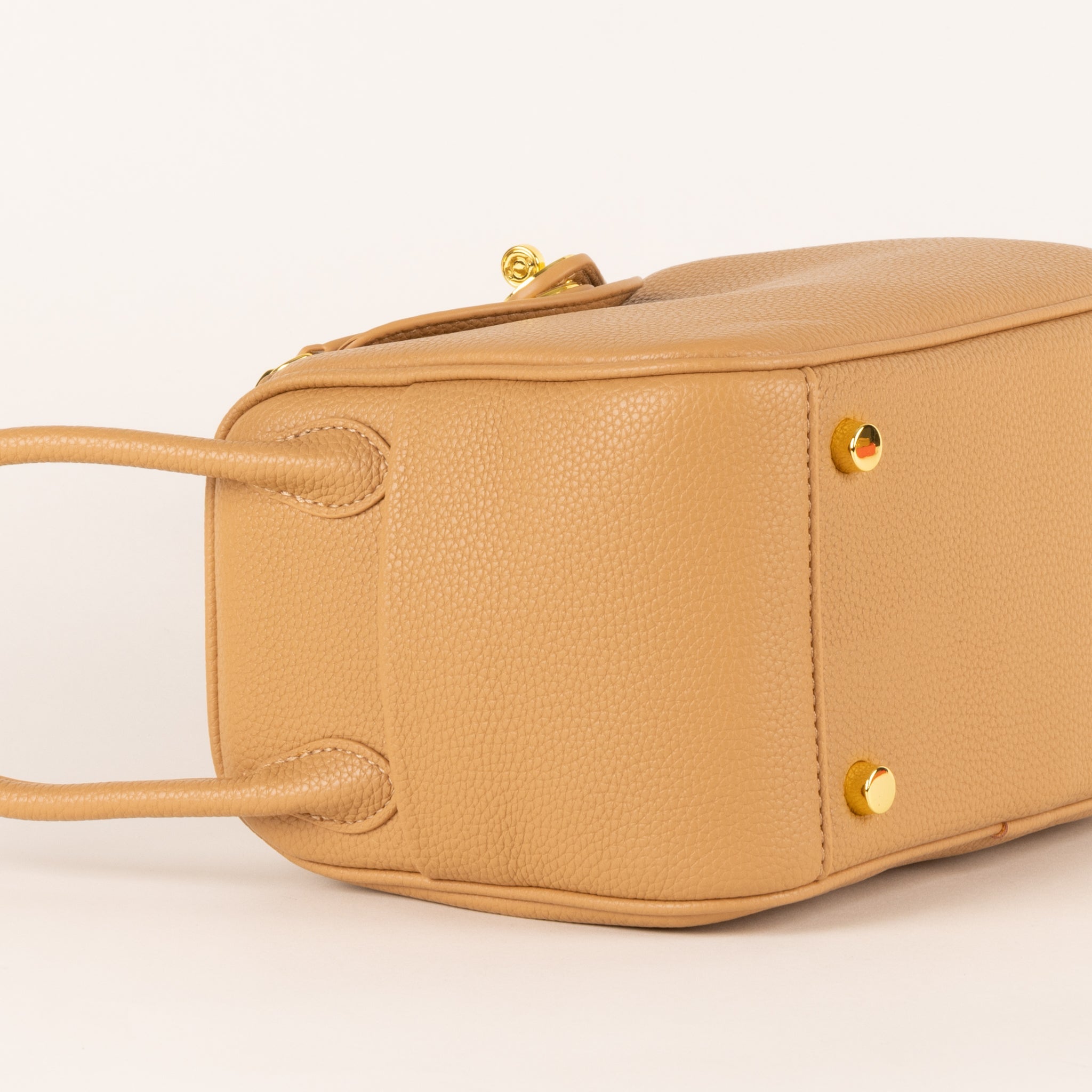 Athlone Handbag 22 - Ivory