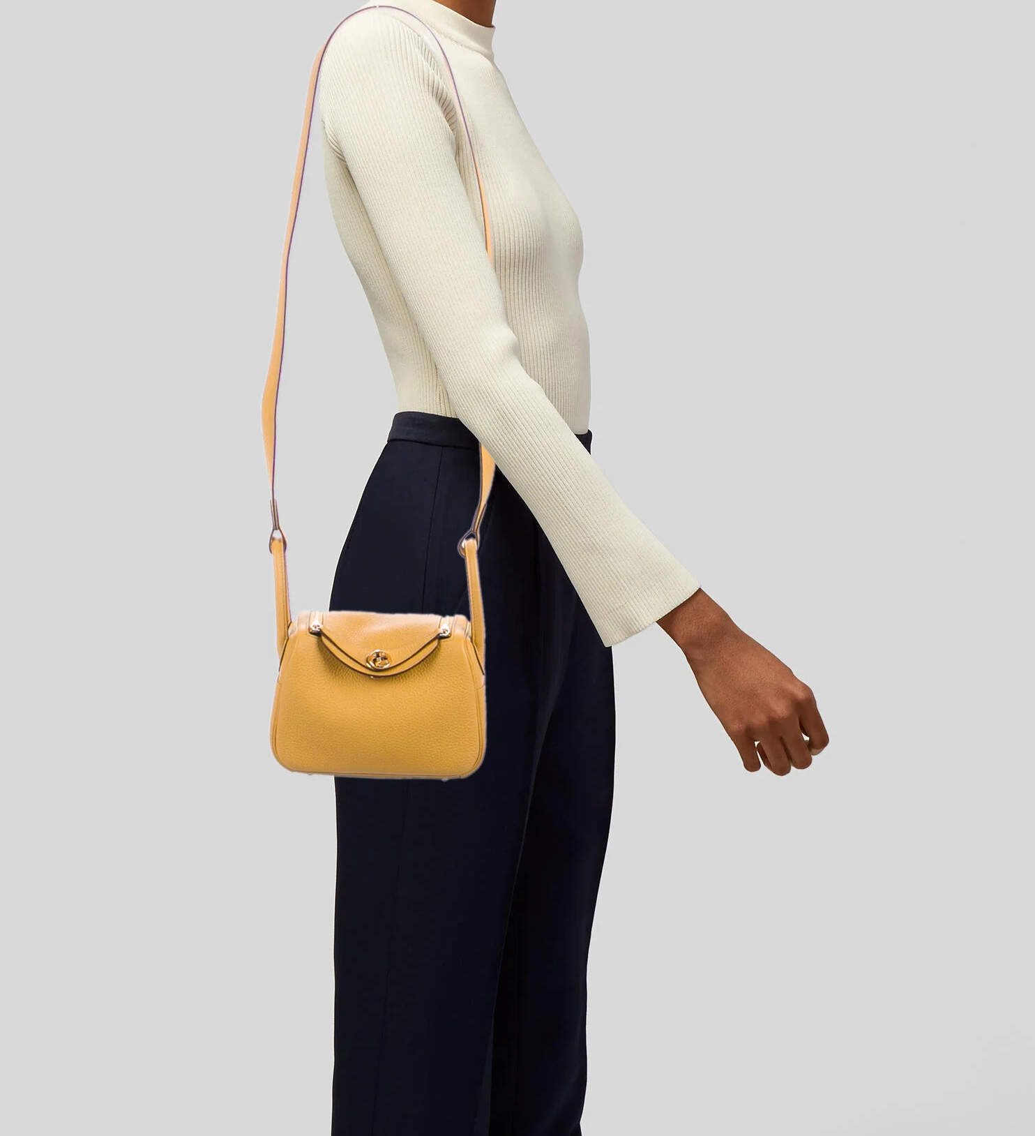 Athlone Handbag 22 - Ivory