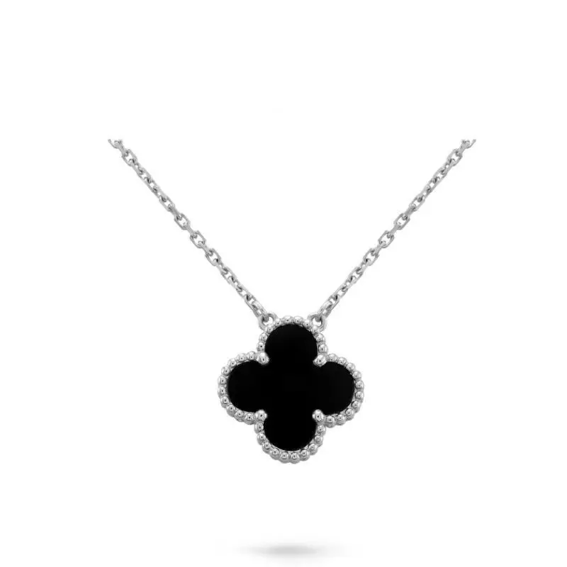 Collier à quatre portes en argent/noir