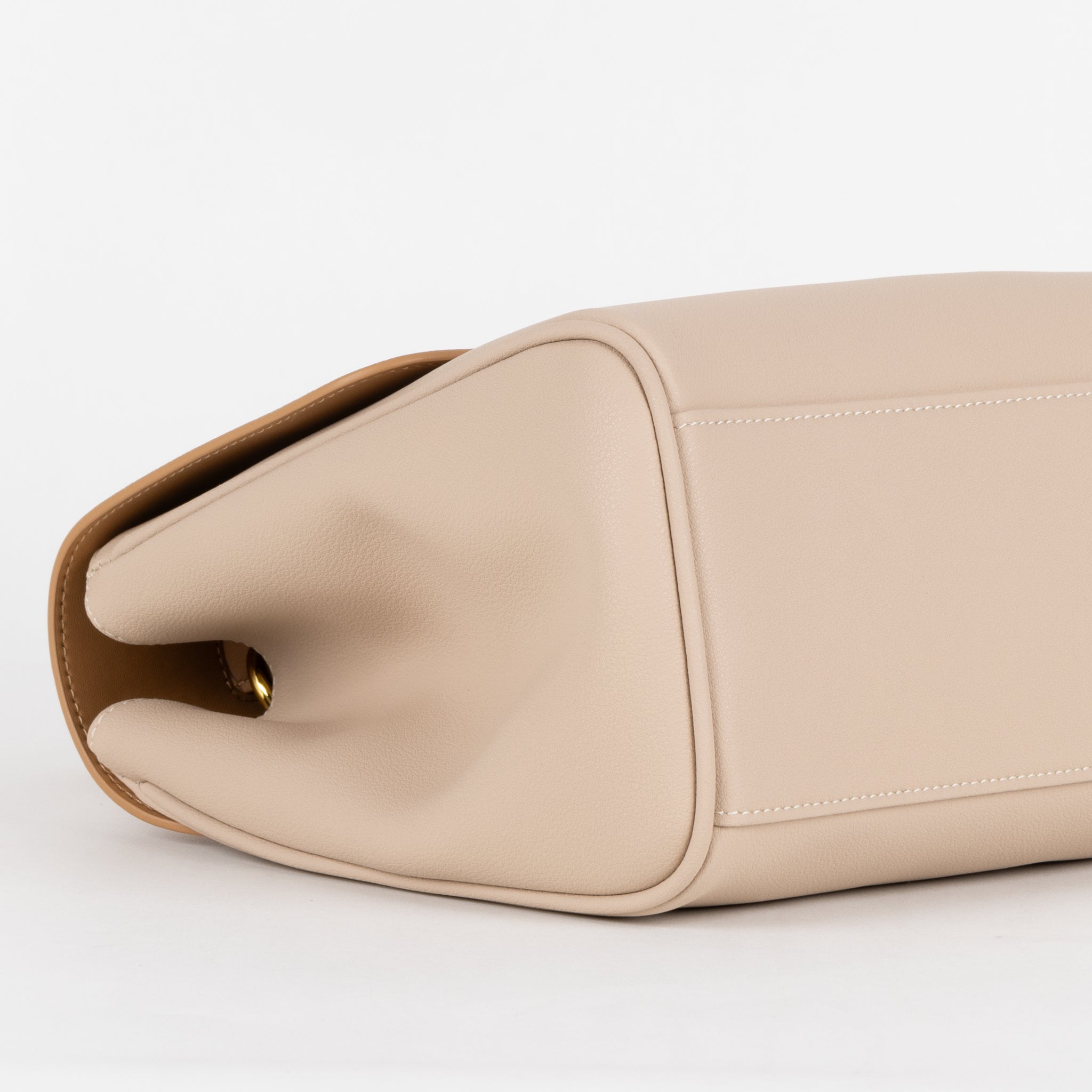 Sac à main en cuir Gisèle 28 - crème