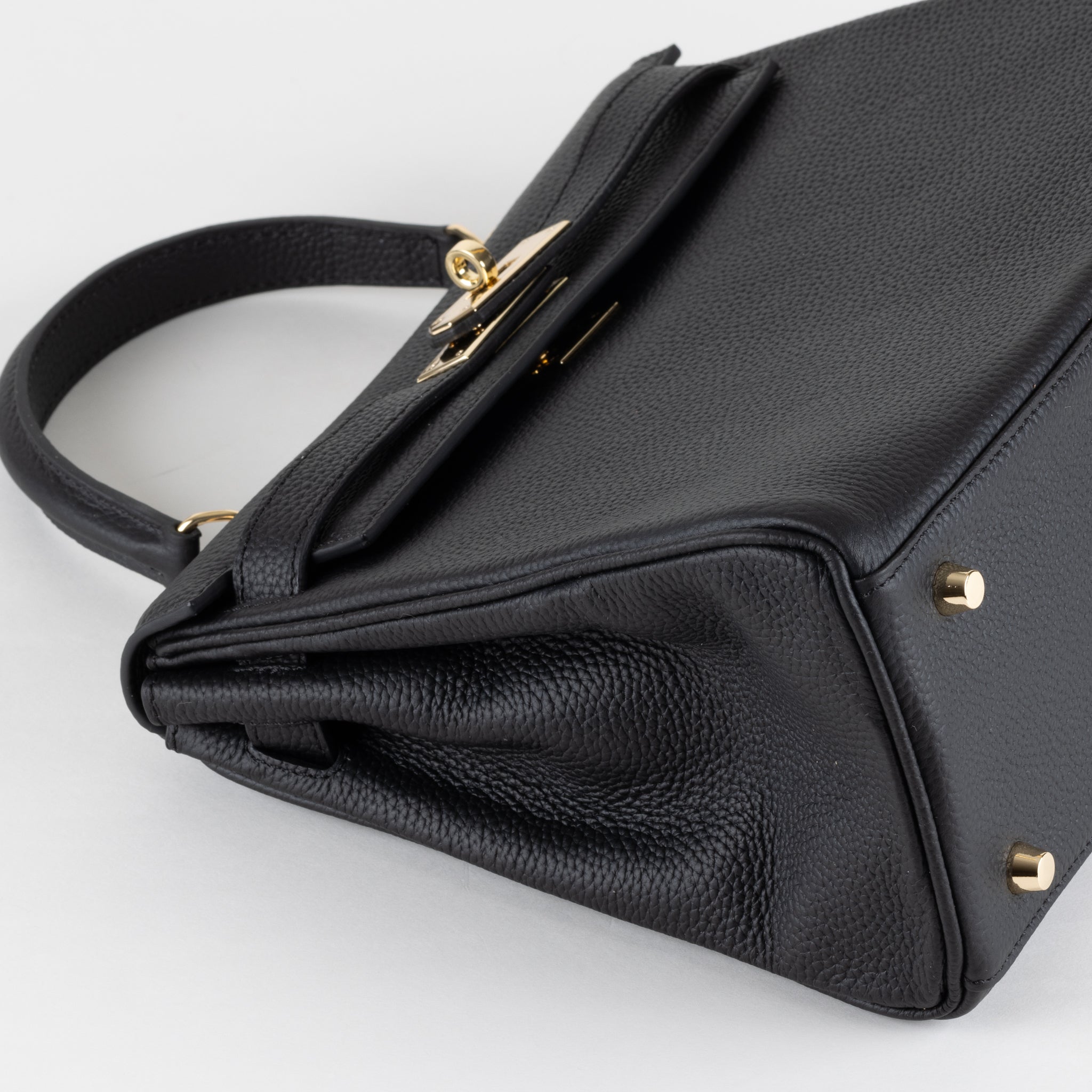 Sac à main en cuir Lili 28 - noir