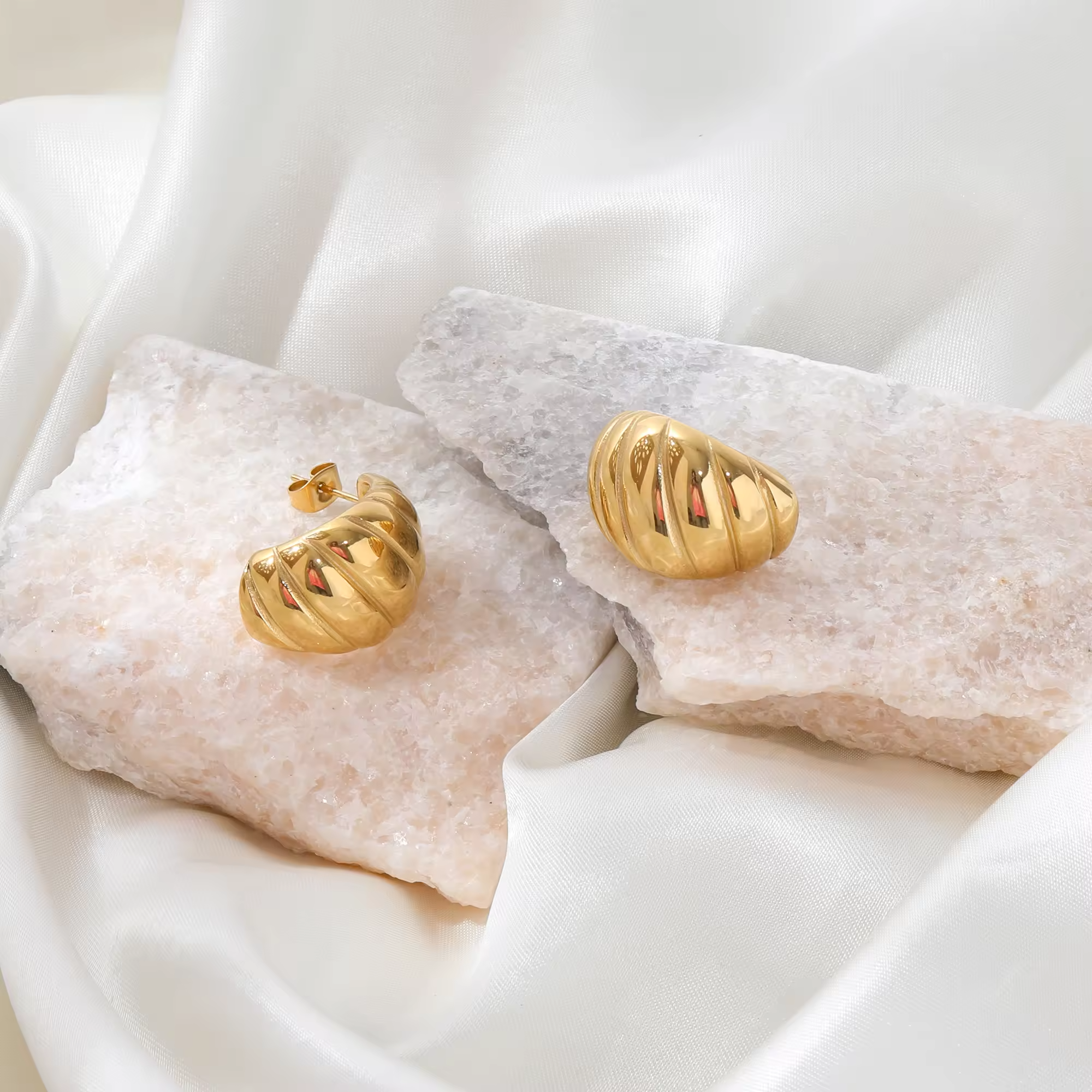 Boucles d'oreilles de Croissant Maja