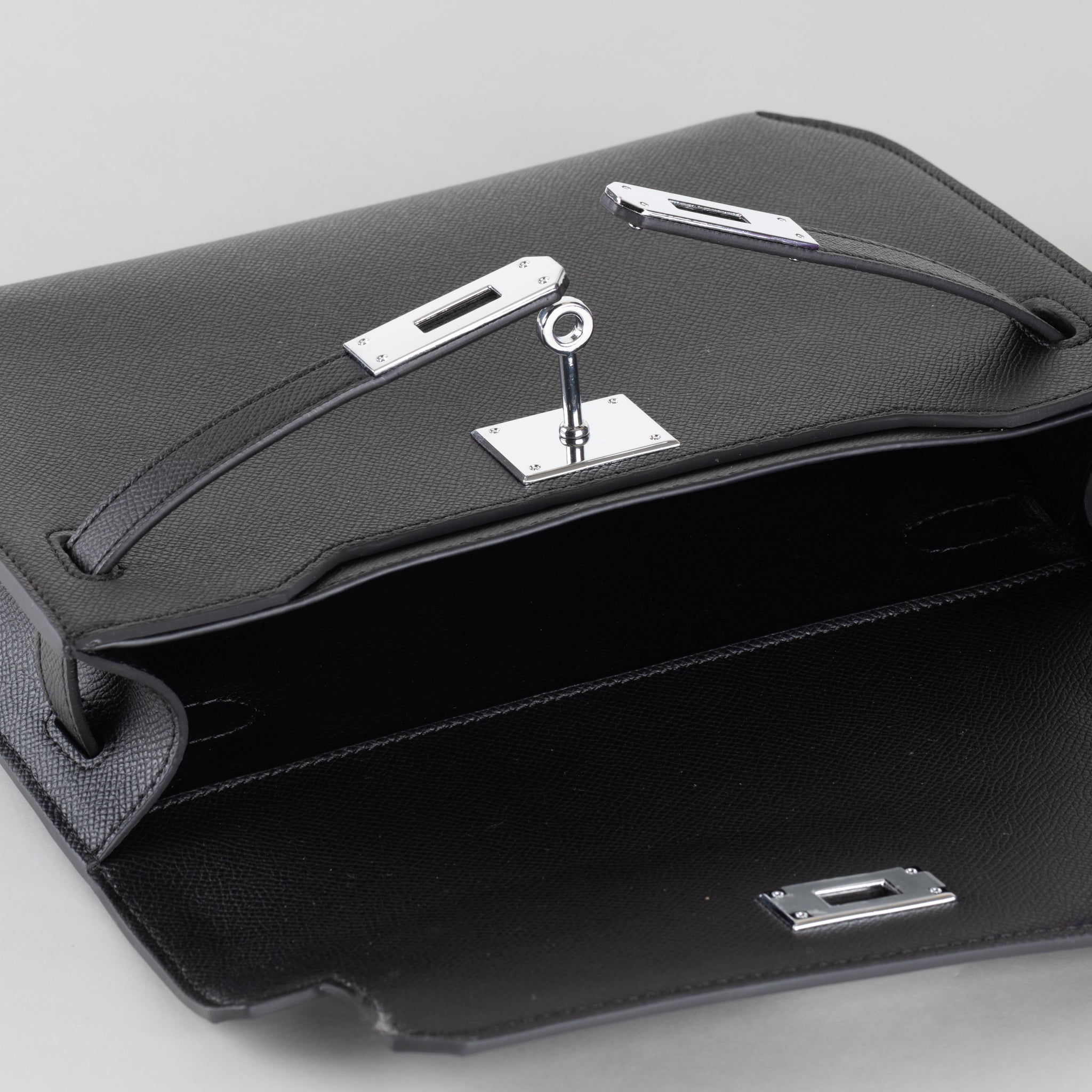 Sac d'embrayage en cuir mella 25 - noir