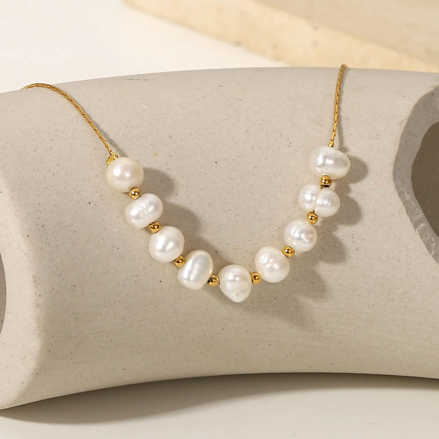 Noemi Pearl Band