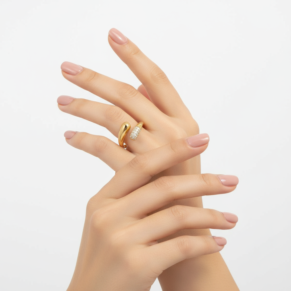 Noemi Snake Ring
