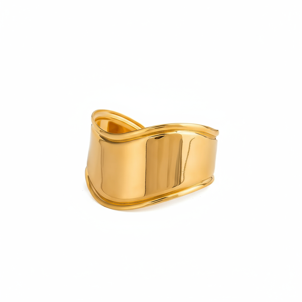 Nora Bangle