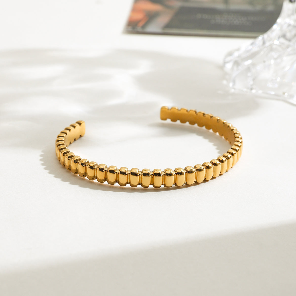 Rosia Bangle