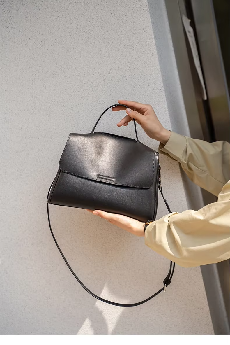 Sac à main en cuir Vanessa 28 - noir