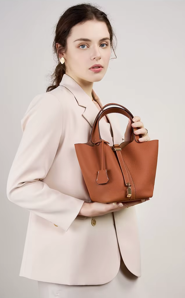 Tenby Käsilaukku 18 - Kamelinvärinen