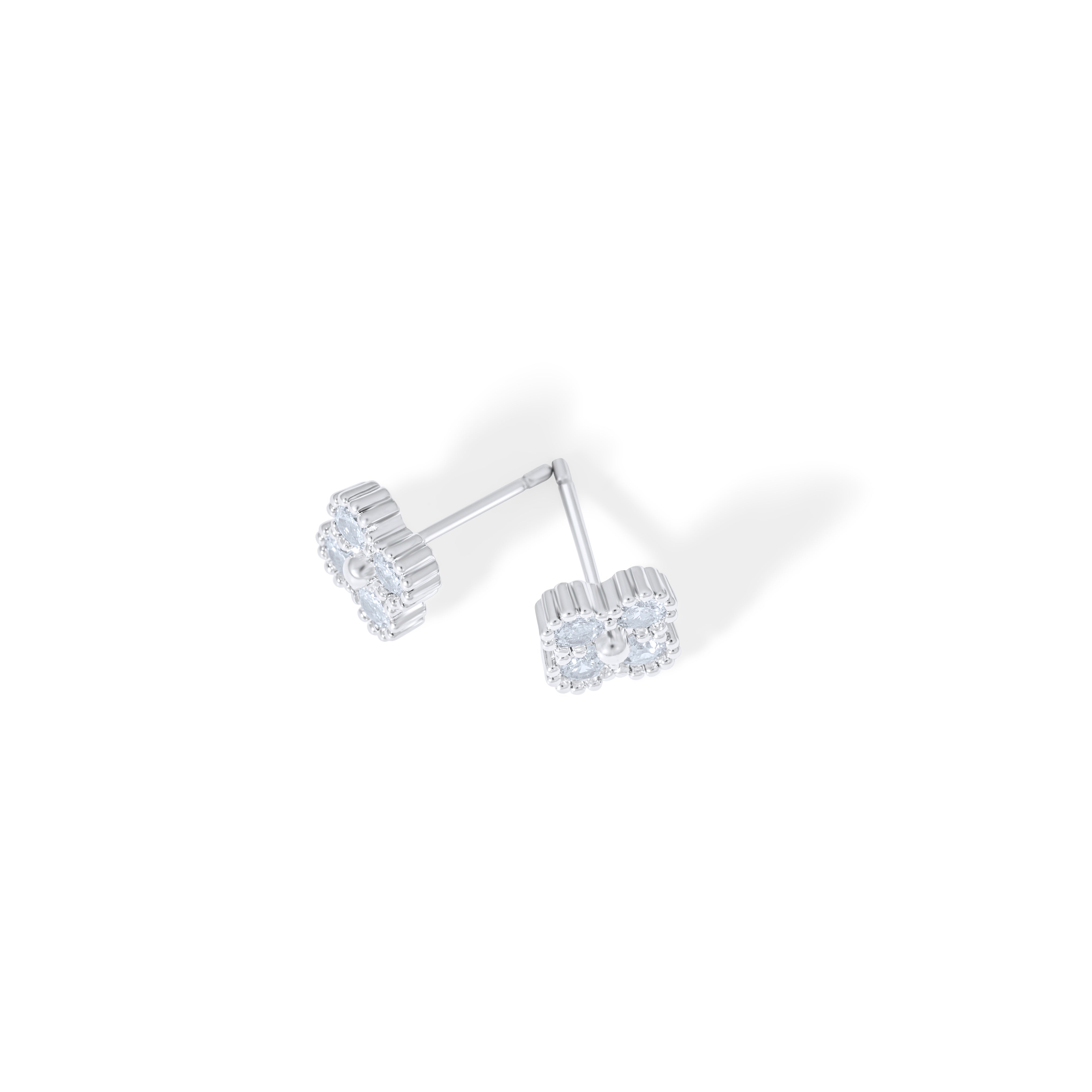 Boucles d'oreilles Letizia Fyrklöver - argent/blanc