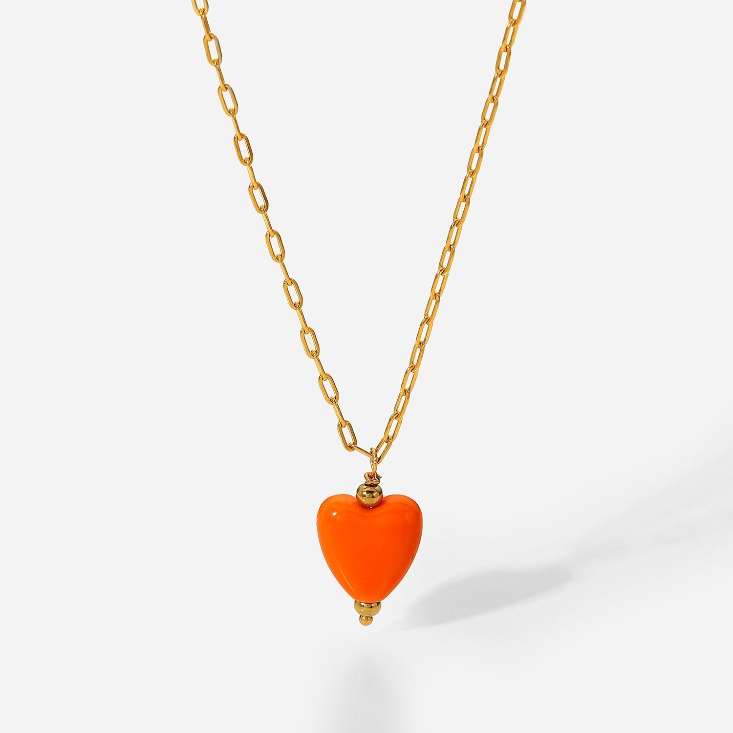 Collier avec Coeur Orange