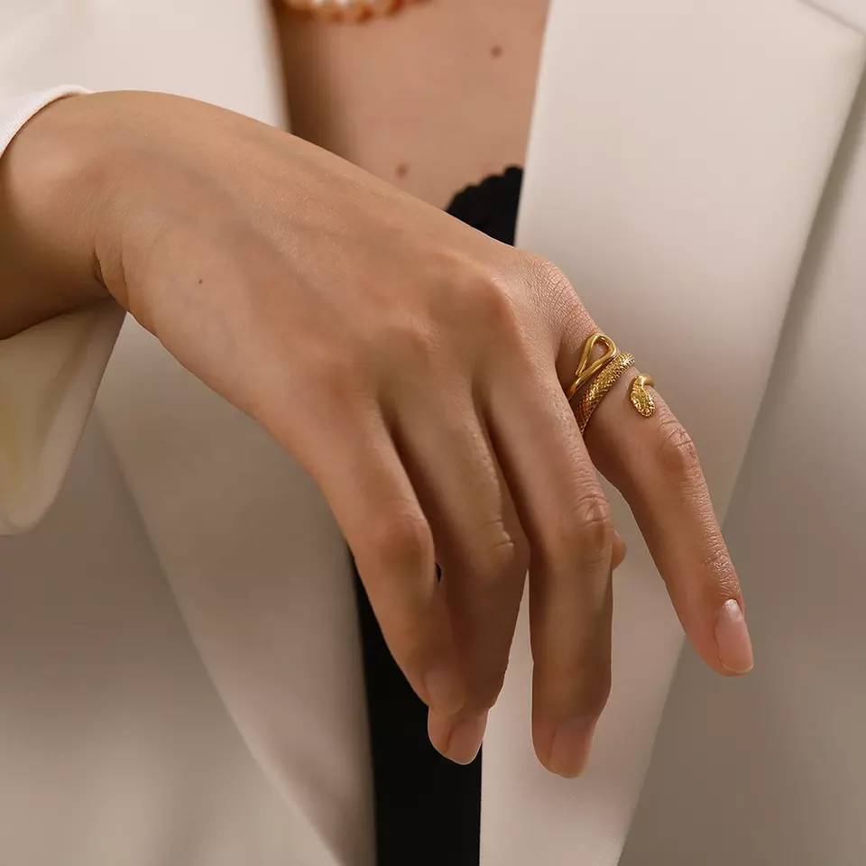 Caroline Snake Ring