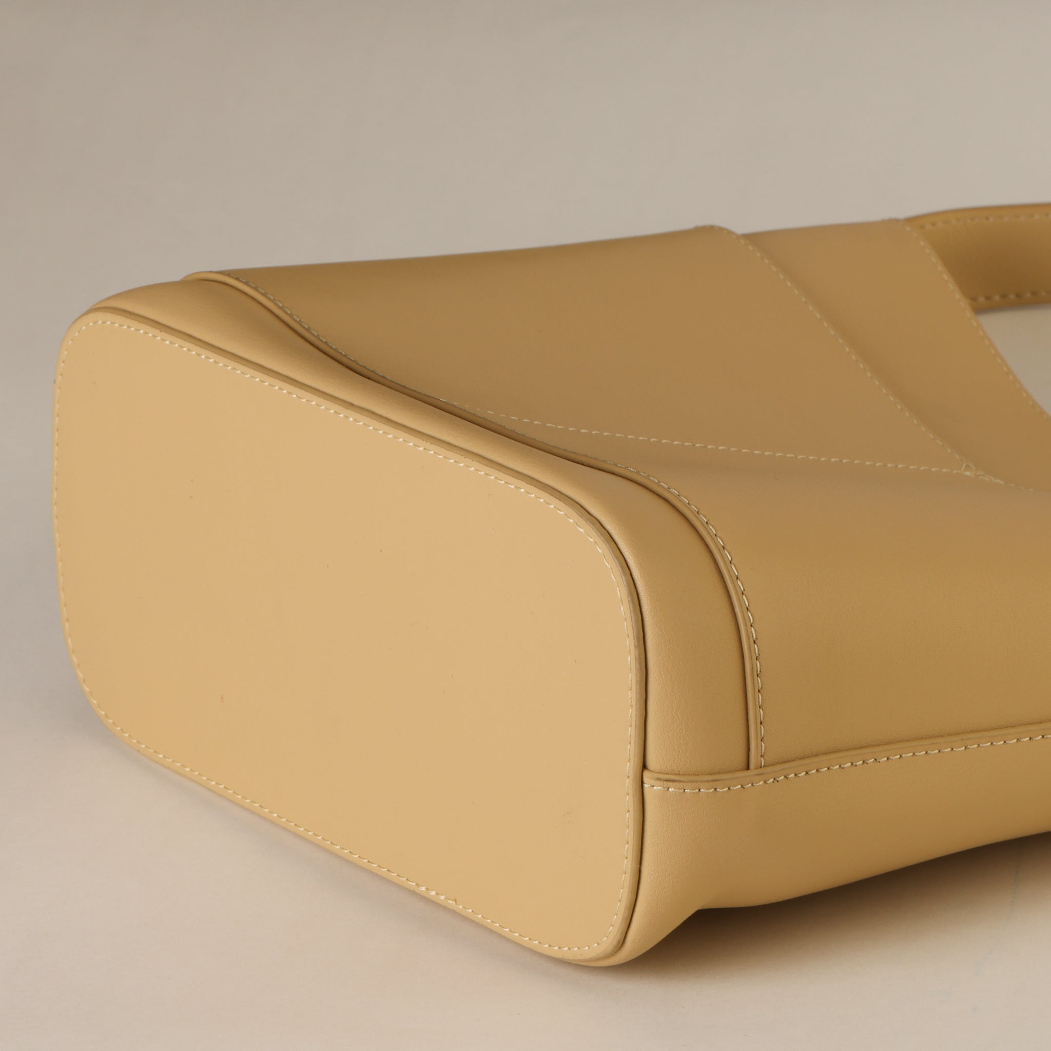 Colette Axelväska 22 - Pastel Yellow