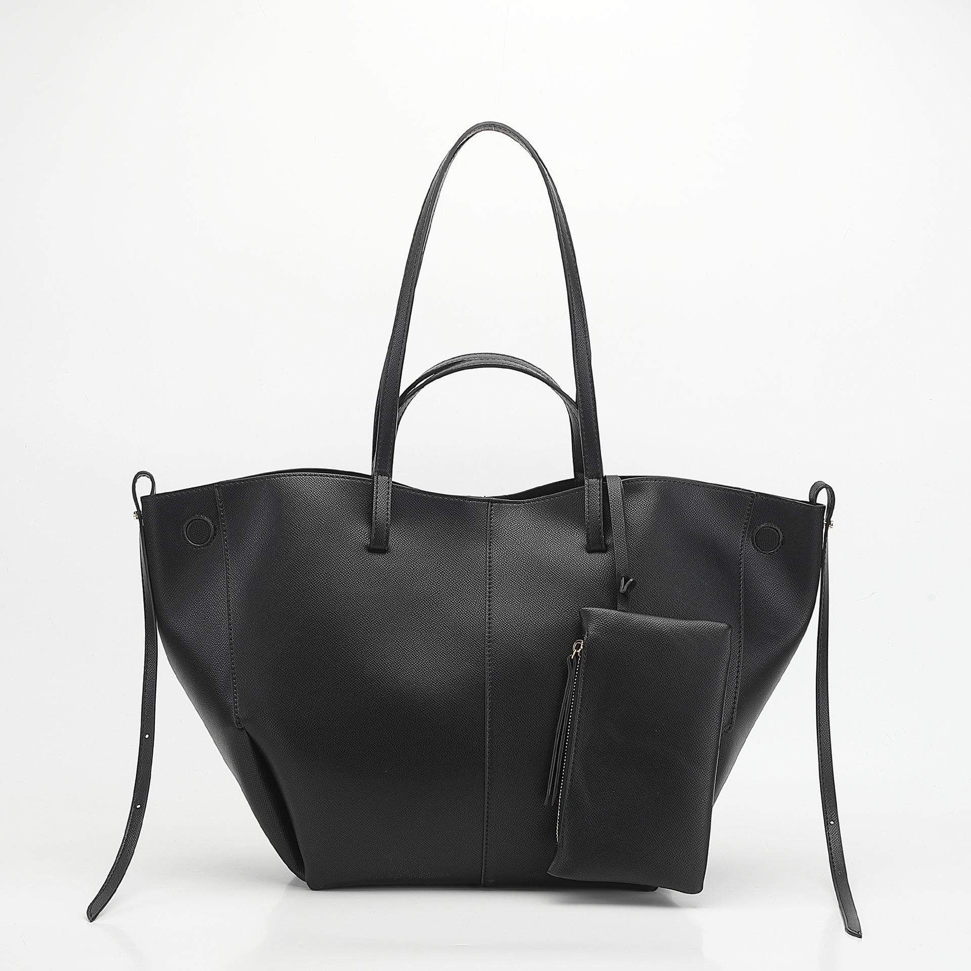 Newport Bag 35 - Musta