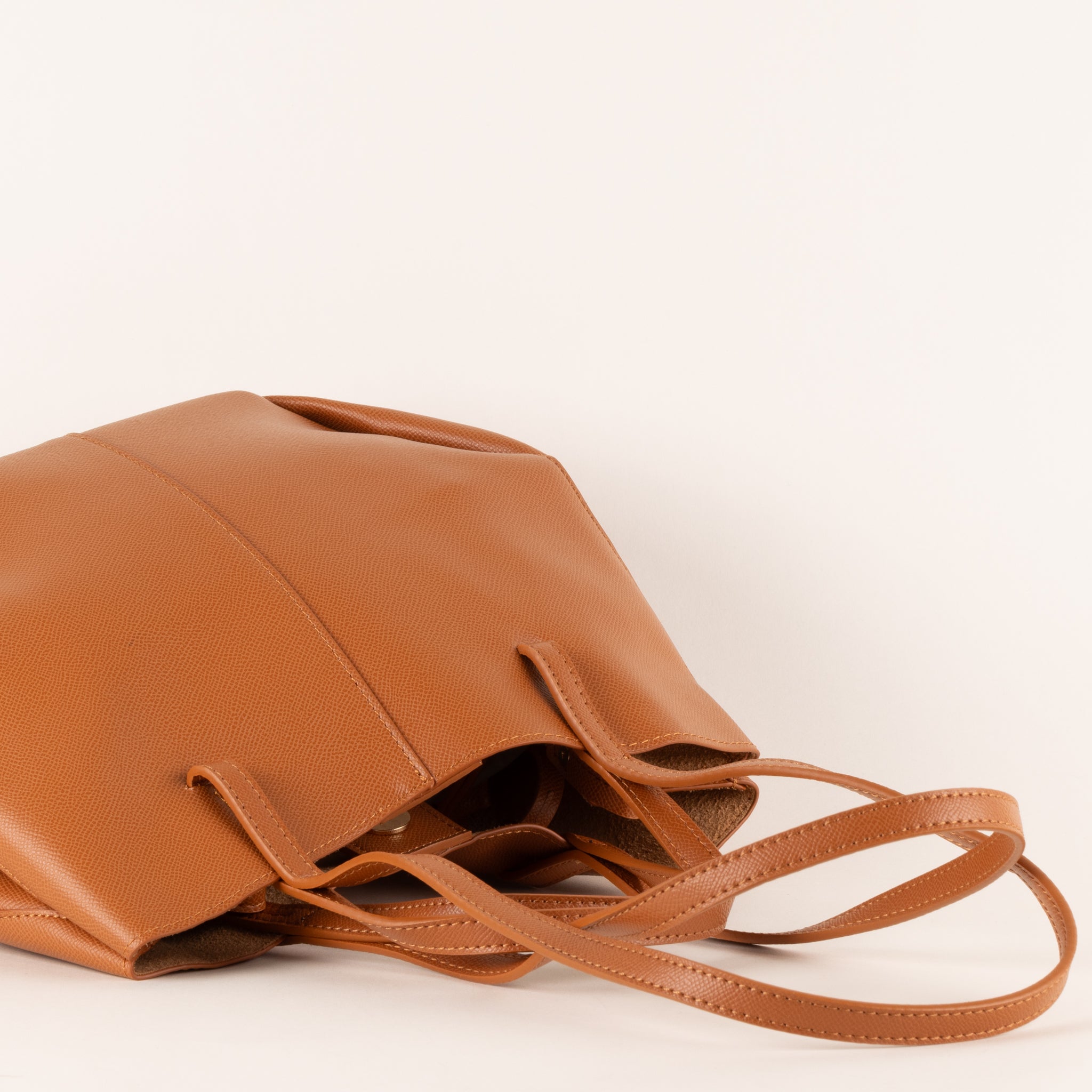 Sabine Leather Shoulder bag 20 - Crème