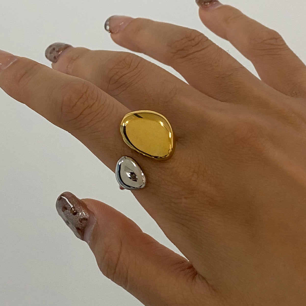 Duality Ring