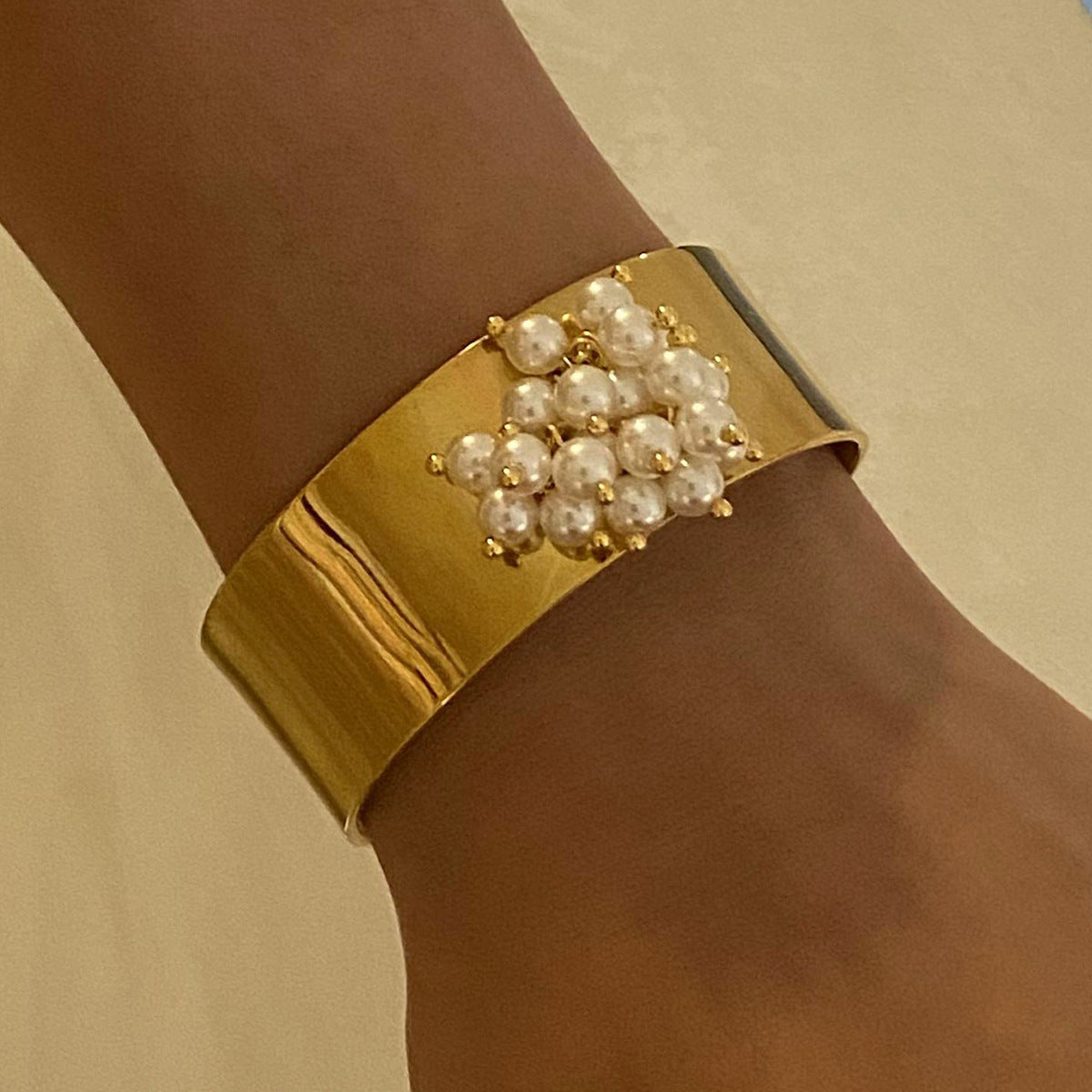 Elodie  Bangle
