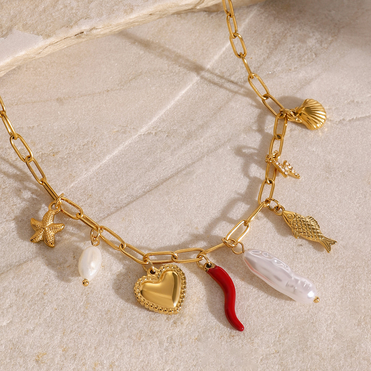 Fleur & Heart Halsband