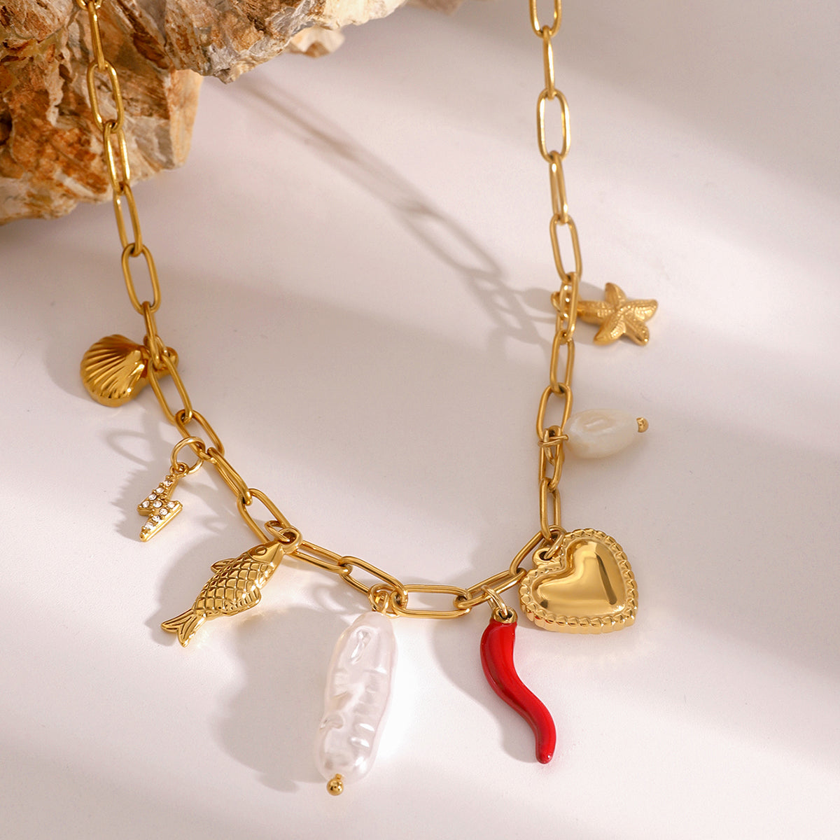 Fleur & Heart Halsband