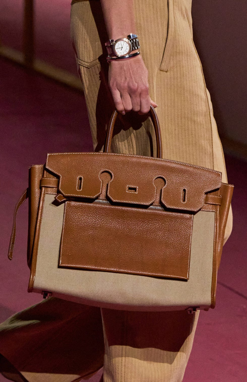 Sac à main à l'envers 30 - brun