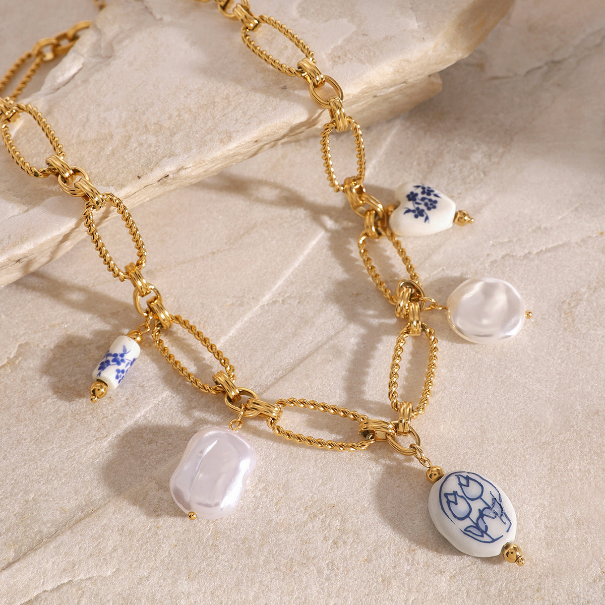 Joy Charms Halsband