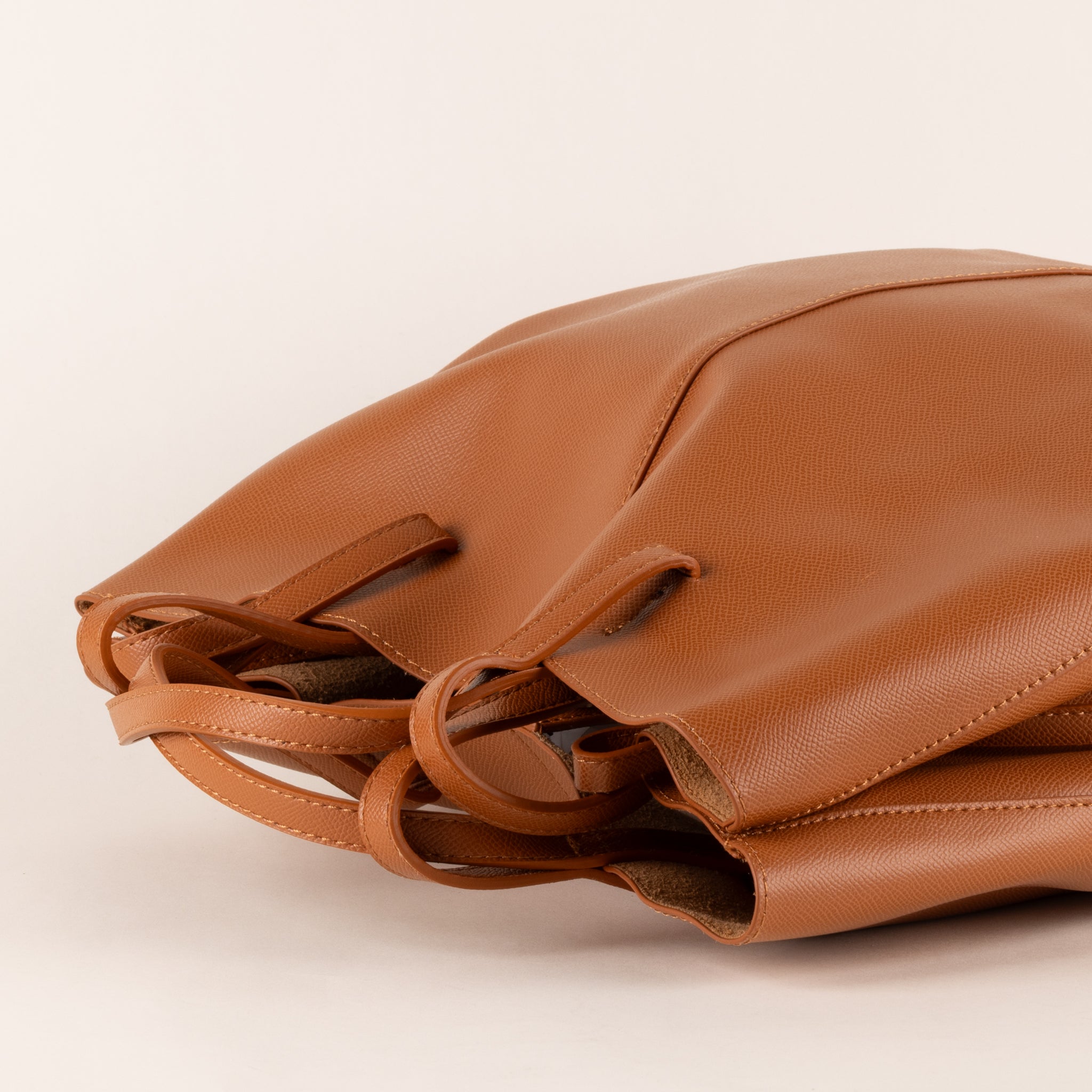 Newport Bag 35 - kameli