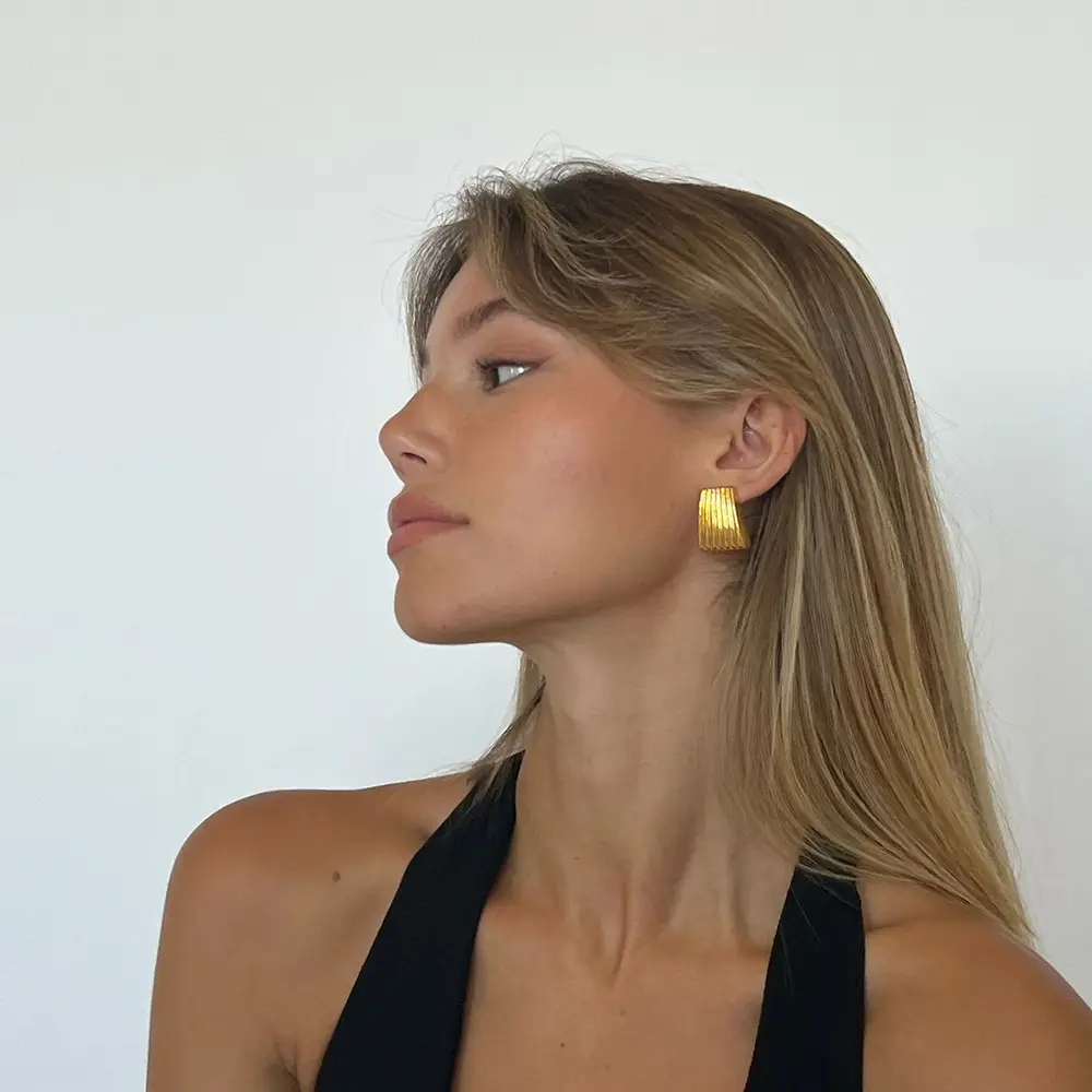 Pola Earrings