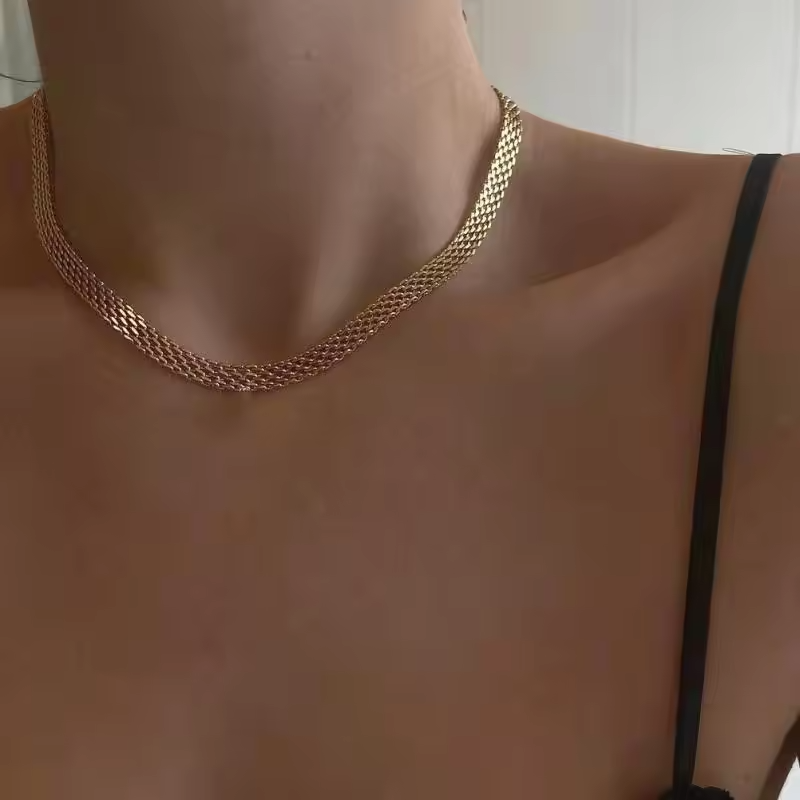 Sylvia Halsband