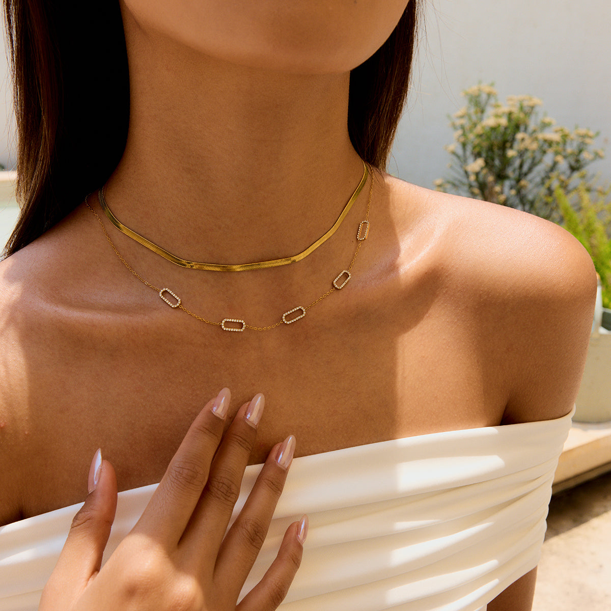 Victoria  Halsband