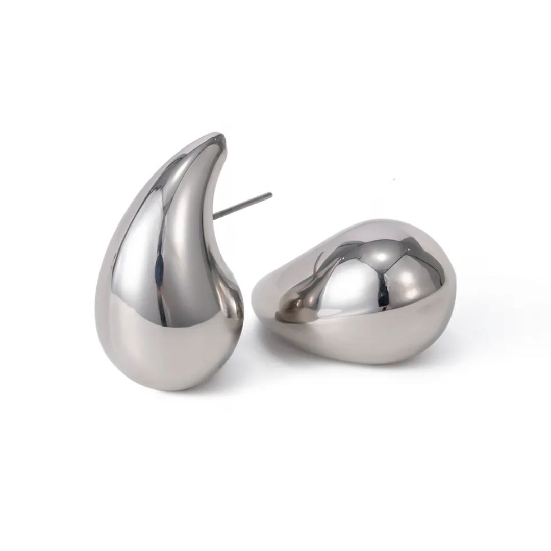 Reina Silver Studs