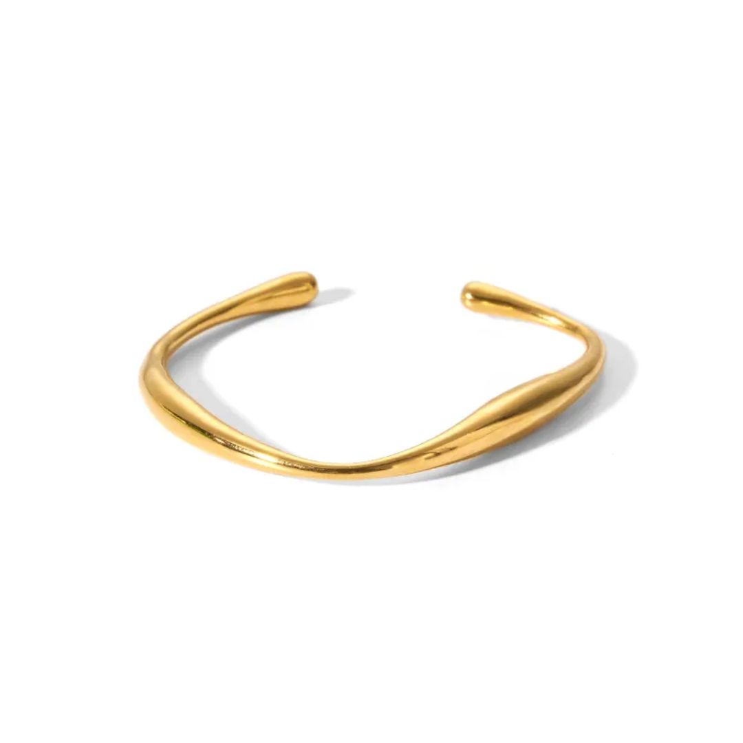 Mathilde  Bangle