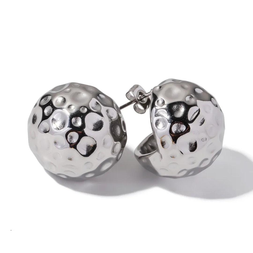 Alba Studs