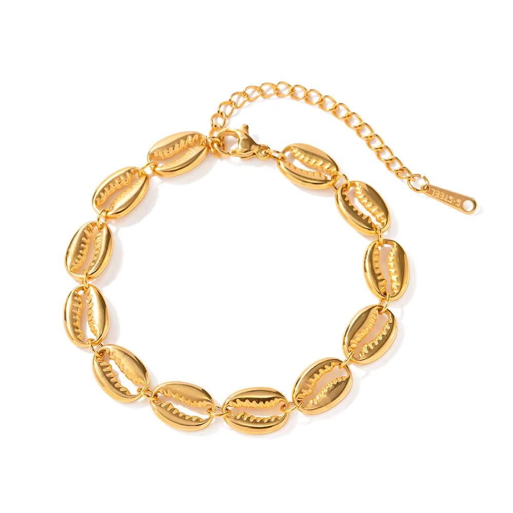Isla Shell Armband